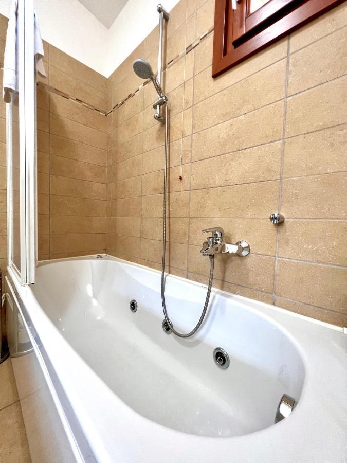Apartment Gardabebo 토르볼레 외부 사진